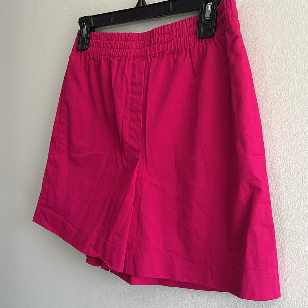 Theory hot magenta pink pull on Easy Short Classic Chino - Picture 3 of 9